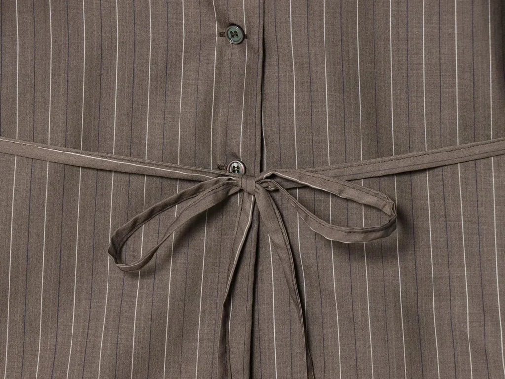 Set Blazer & Pantalon Rayures Fines – Style Moderne