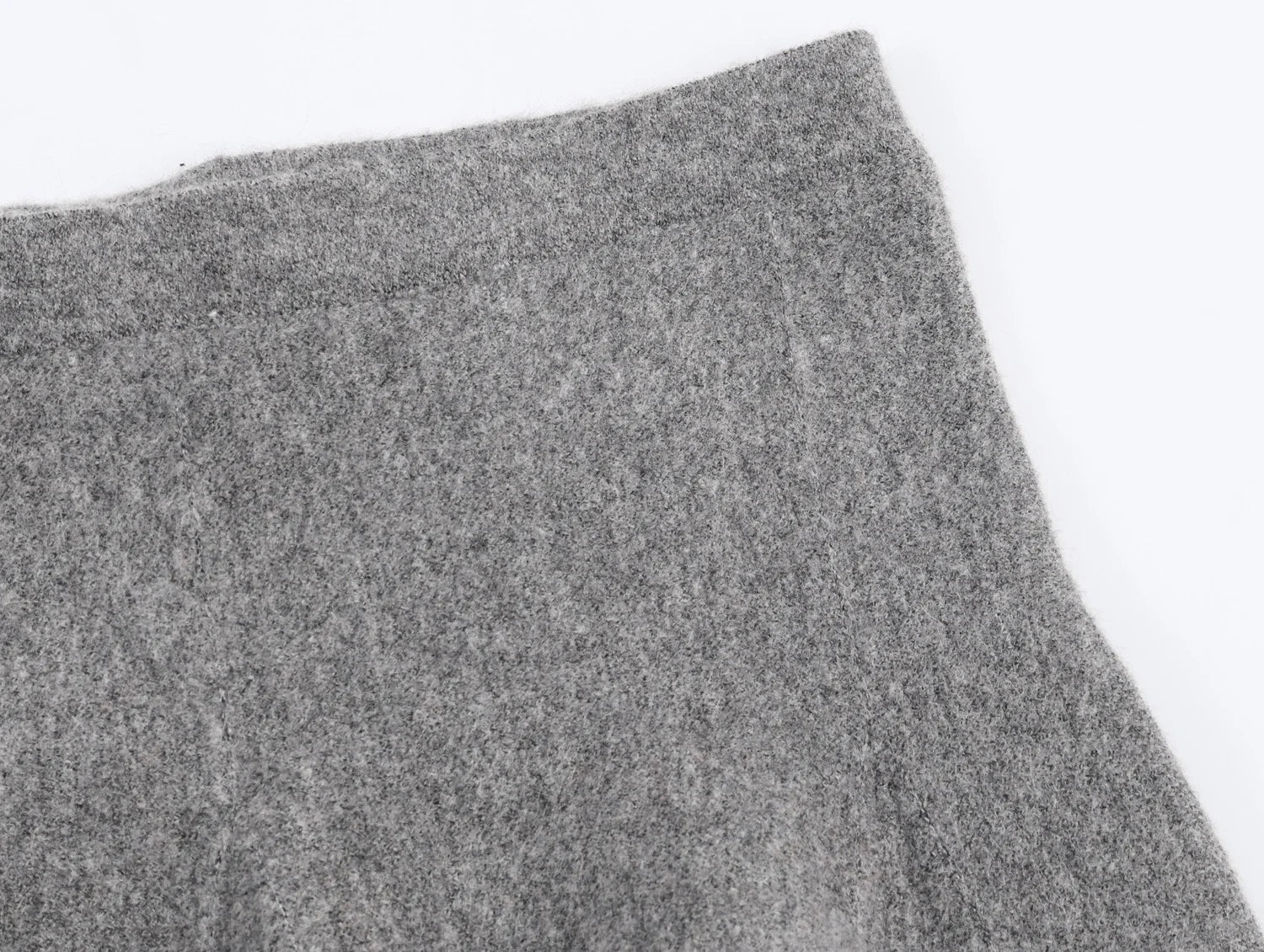 Ensemble jupe & pull gris texturé - chic d'automne