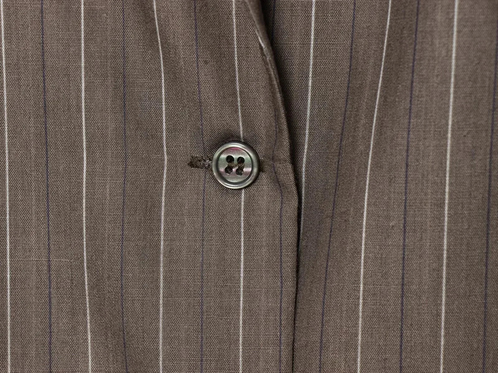 Set Blazer & Pantalon Rayures Fines – Style Moderne