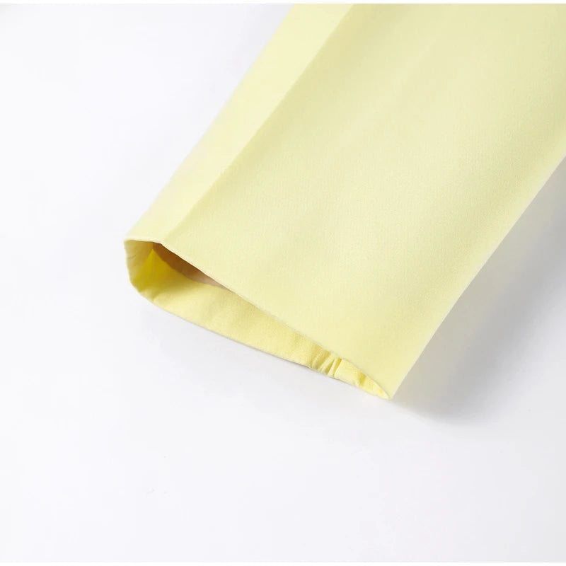 Blazer femme à ceinture, chic et décontracté pour l’été