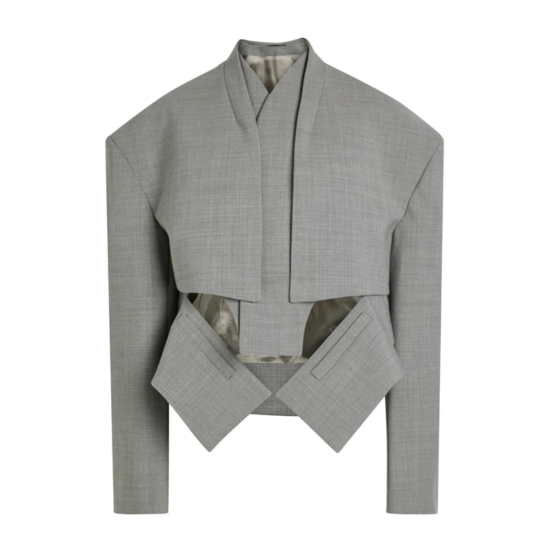 Veste courte chic à coupe asymétrique, statement mode pour l’automne