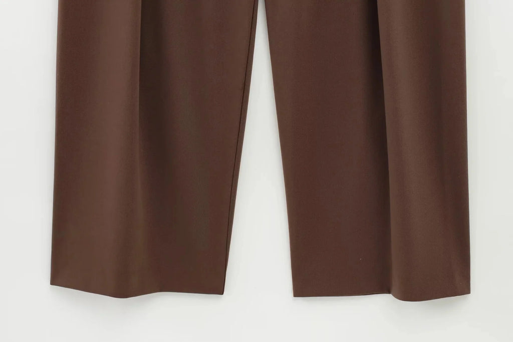 Tailleur Femme Marron — Chic & Intemporel