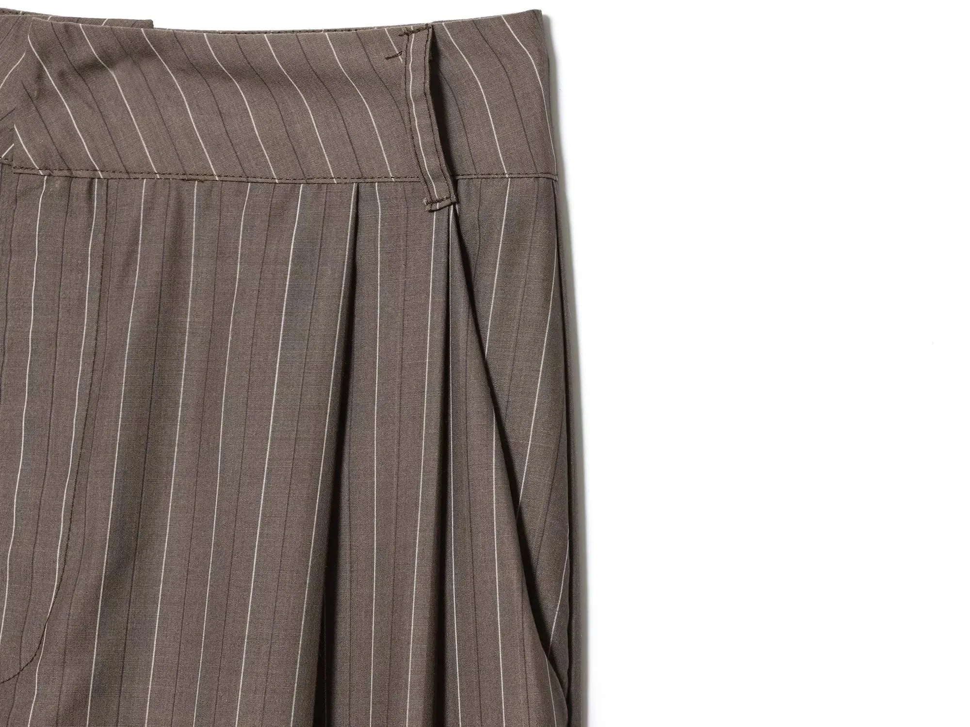 Set Blazer & Pantalon Rayures Fines – Style Moderne