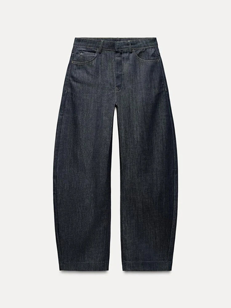 Ensemble femme 3 pièces en jean – veste blazer, gilet à col en V et pantalon large – chic et printanier, veste simple boutonnage.