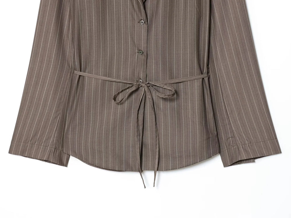 Set Blazer & Pantalon Rayures Fines – Style Moderne