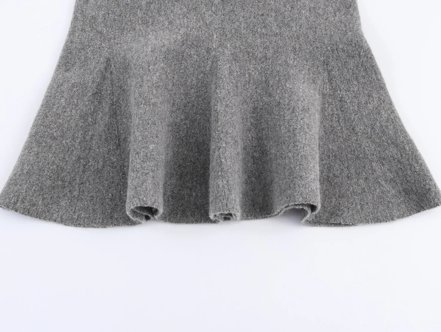 Ensemble jupe & pull gris texturé - chic d'automne