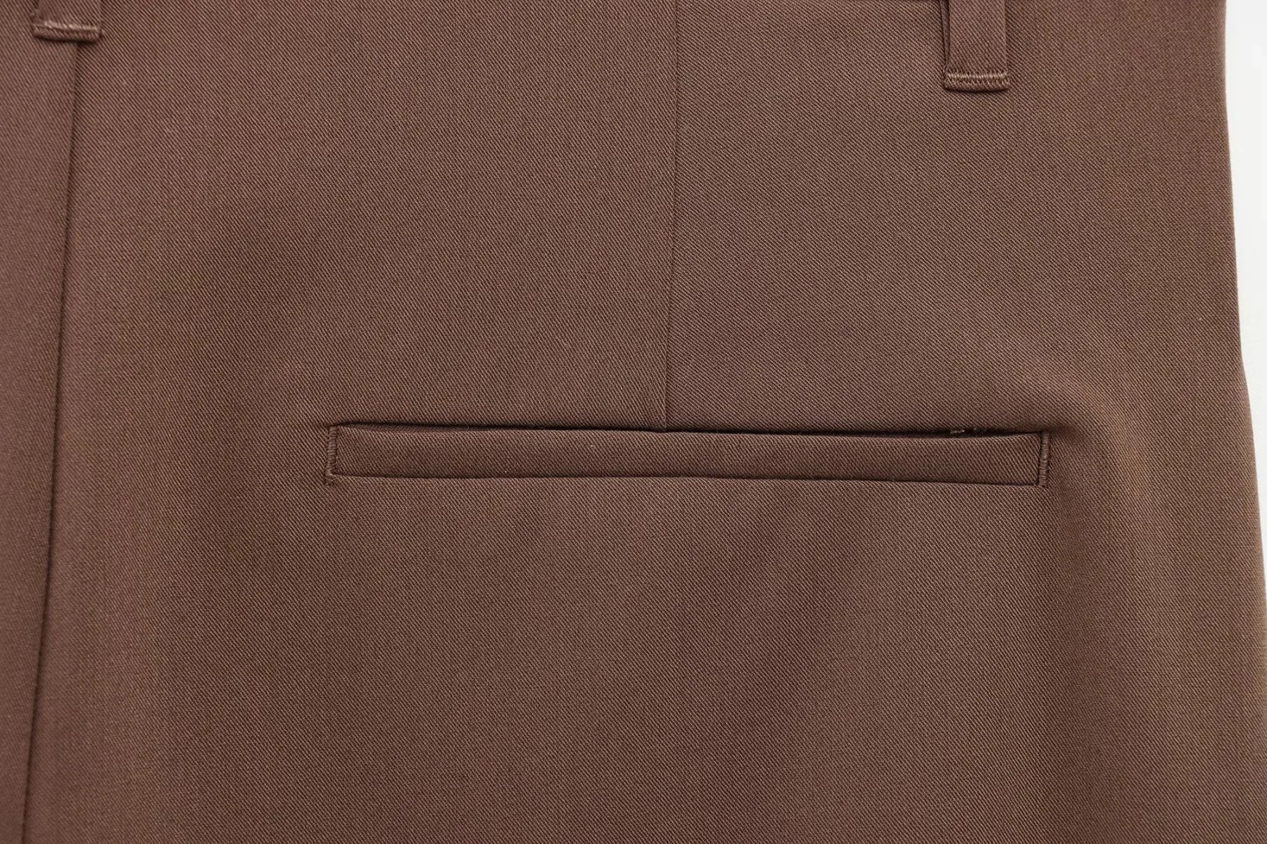 Tailleur Femme Marron — Chic & Intemporel